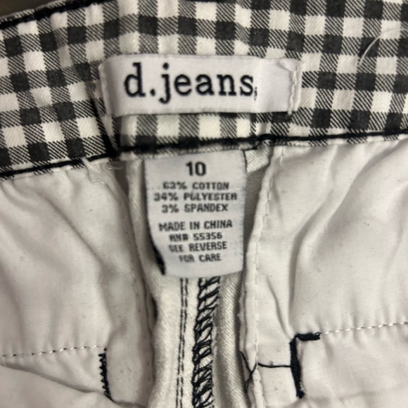 D. Jeans black and white checkered pants - Picture 6 of 10